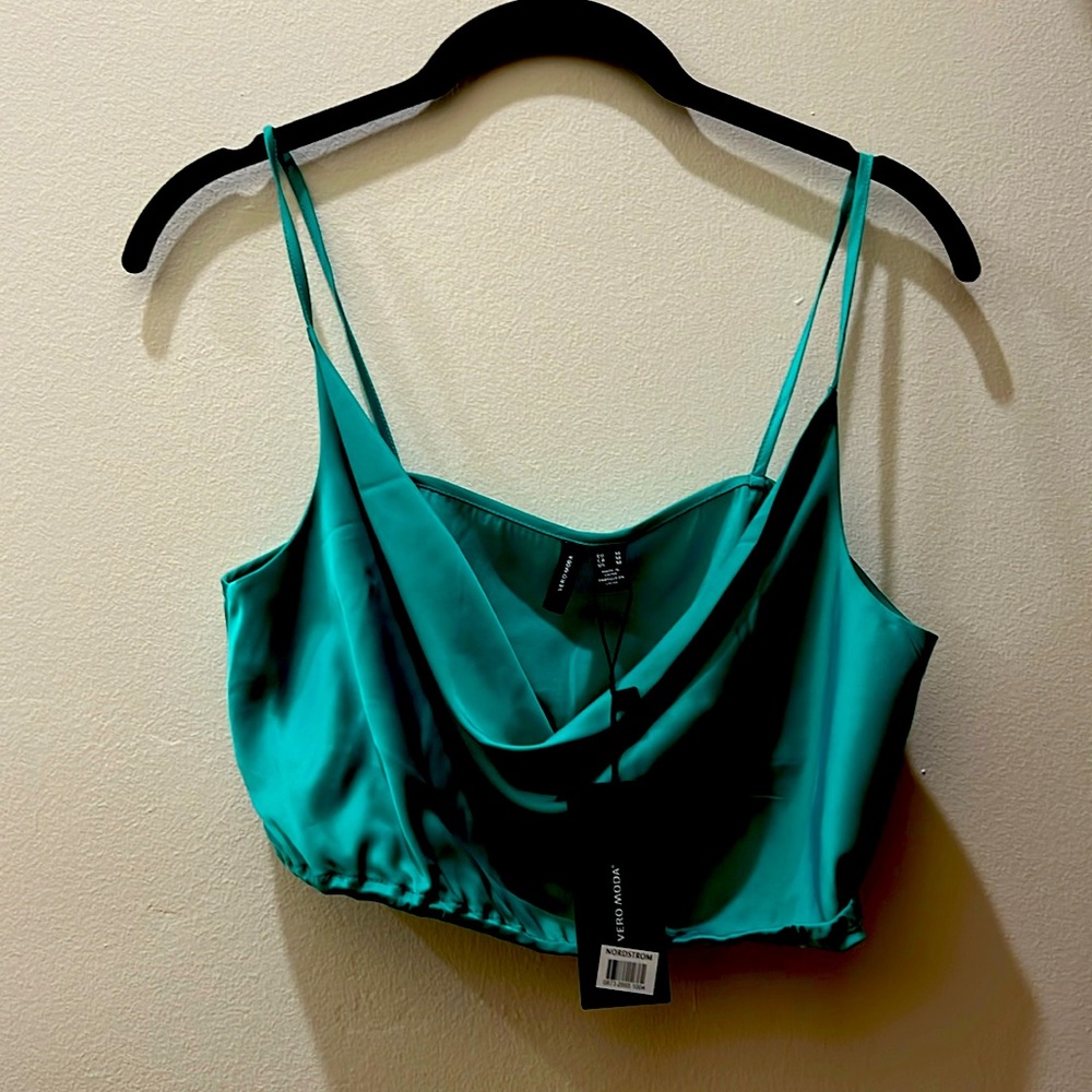 Green bra top